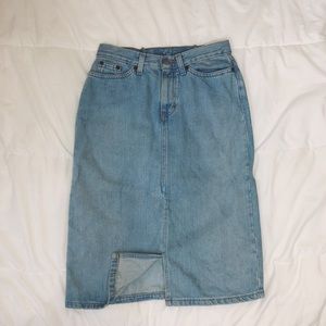 GAP denim pencil skirt